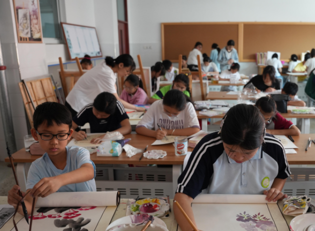 数字红利惠及城乡每一名学生为区域教育