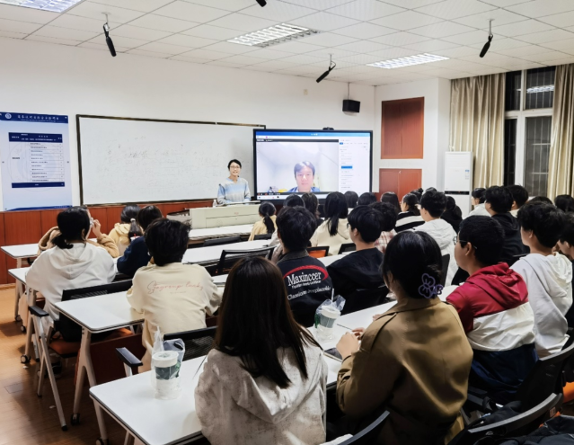 职业前沿企业实际事例融入课程教育让教育内容更具针对性和实用性