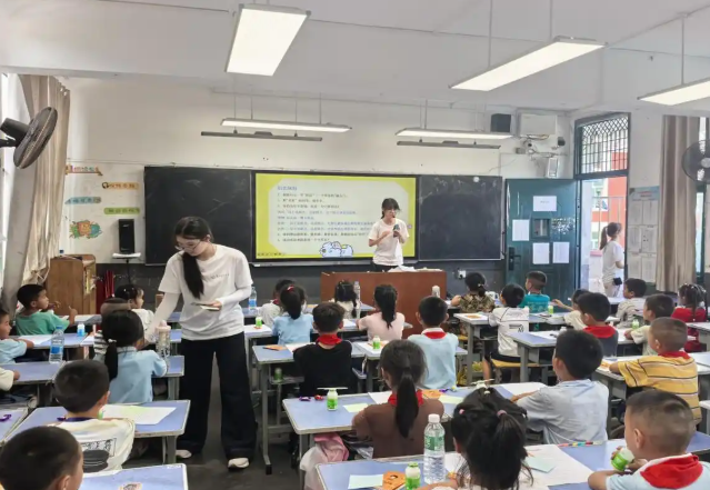 <b>育人场所途径当当地文明从静态陈设转化为学生可学习</b>